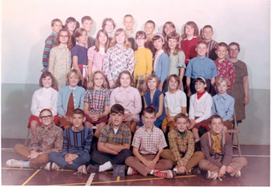 Grants Lick Elementary class picture 1968